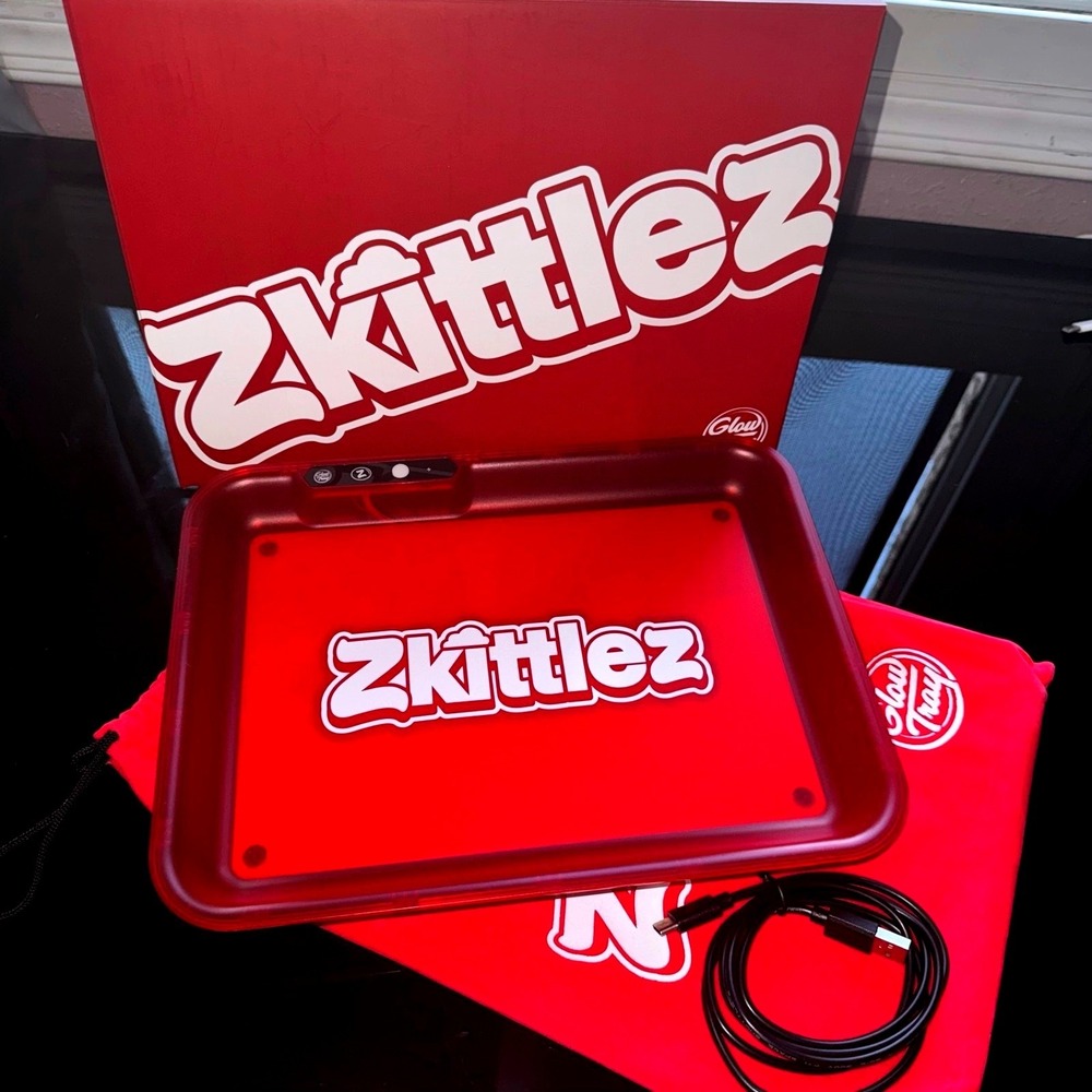 Red‎ Zkittlez Glow Tray LED Rolling Tray Light up Rolling Tray 11x7in